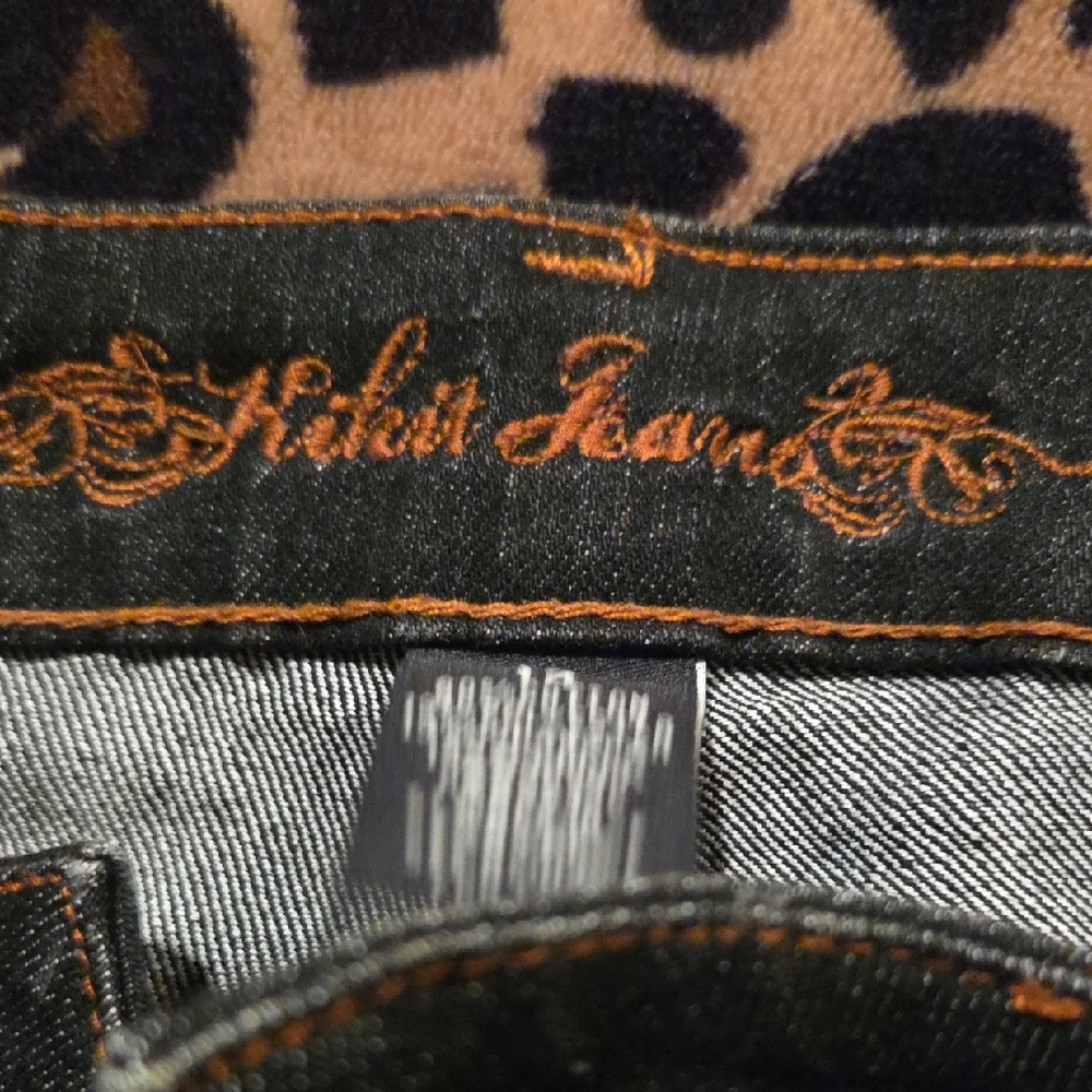 Kekai Jeans with Leopard Print Accent
